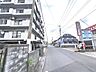 外観：前面道路