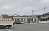 周辺：ファミリーマート岩槻西町店（350m）