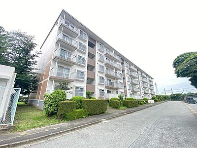 外観：ウェブや資料からでは得られないヒントがたくさん見つかる物件です。 