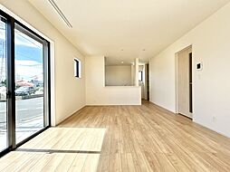 杉戸町内田 1号棟