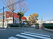 さいたま市立与野西北小学校（700m）