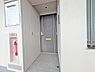 玄関：玄関ドア
