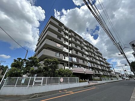 売主様ご退居済み。お気兼ねなくご見学いただけます。ごゆっくりどうぞ。
