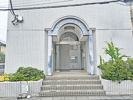 ＪＲ宇都宮線「東大宮」駅東口徒歩3分、提携駐車場もあります。エステート白馬東大宮店までお気軽にお問い合わせください。 
