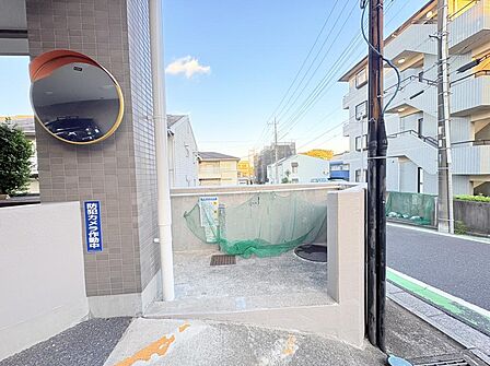 ゴミ捨て場