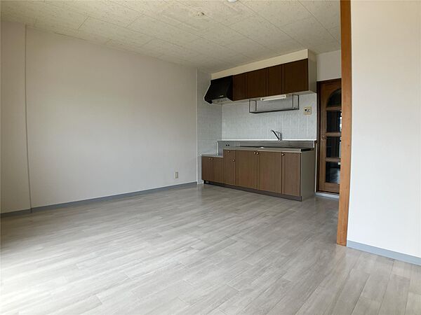 apartment 福島県福島市松山町
松山町の賃貸情報を見る
物件地図