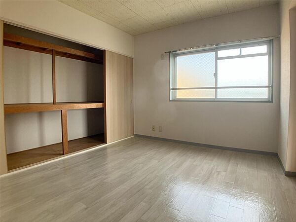 apartment 福島県福島市松山町
松山町の賃貸情報を見る
物件地図