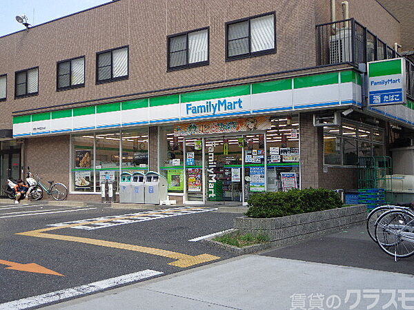 画像24:ファミリーマート 大阪回生病院前店 110m