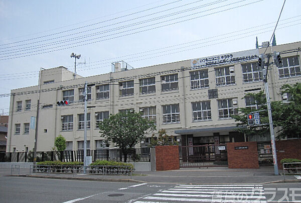 画像22:大阪市立大隅西小学校 190m
