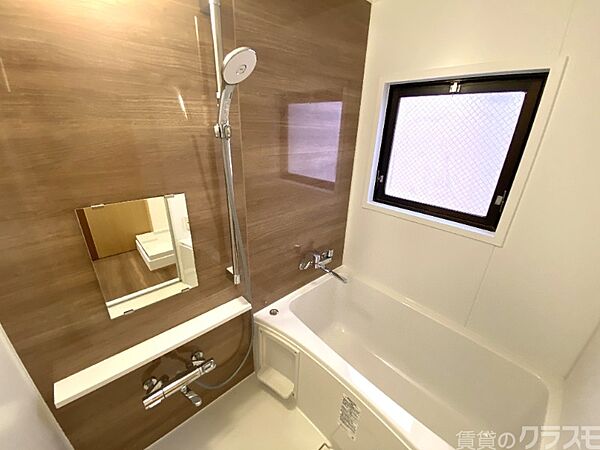 画像4:お風呂に窓があり換気がしやすいです♪