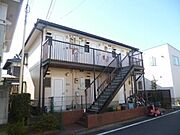 ★駅徒歩5分・バストイレ別です★