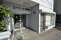17 / 40