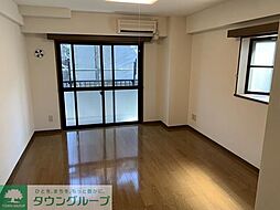 ベルウッド明大前 203 2階1Kのリビング/ダイニング