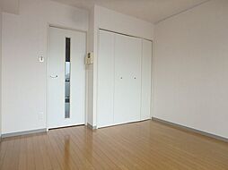 ビイルーム新宿 221 2階1Kのリビング/ダイニング