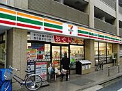 セブンイレブン 390m