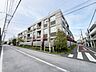 外観：閑静な住宅地に佇む低層レジデンス