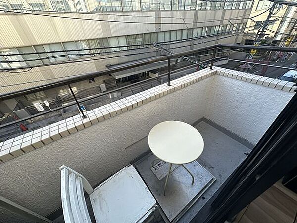バルコニーを拡大表示