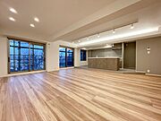 リビングダイニングスペースです。 ご家族の楽しい会話が聞こえてきますね！ 