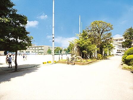 法典小学校(850m)