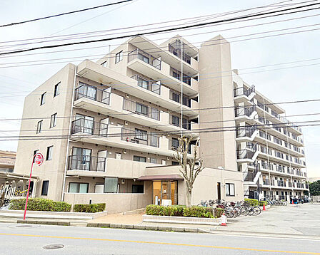 建物空き家です。 リフォーム済みで内装ピッカピカ! 是非ご内見下さい!!