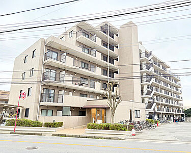 外観：建物空き家です。 リフォーム済みで内装ピッカピカ！ 是非ご内見下さい！！ 
