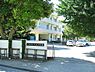 周辺：三山小学校（960m）