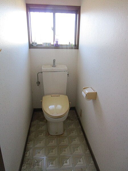 トイレを拡大表示
