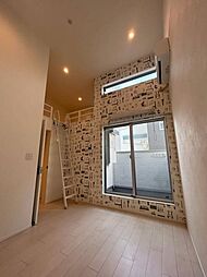 LUCERIA大和田 203 2階1Kのリビング/ダイニング