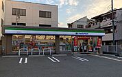 ファミリーマート淀川田川店 631m