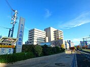 大阪市立十三市民病院 1737m