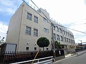 大阪市立野里小学校 903m