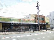 Foods　Market　satake千里丘駅前店 644m