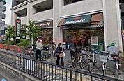 スーパーマルヤス茨木駅前店 363m