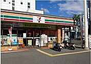 セブンイレブン吹田南金田1丁目店 485m