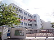 高槻市立津之江小学校 530m