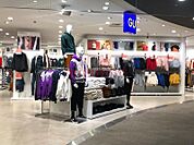 ジーユーイオンモール茨木店 816m