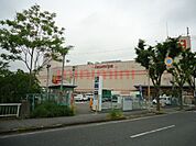 イズミヤ千里丘店 2282m