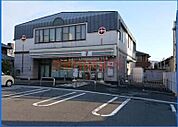 セブンイレブン摂津千里丘東1丁目店 479m