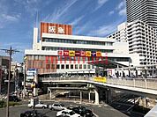 北野エース高槻阪急店 72m