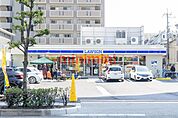 ローソン茨木舟木町店 154m