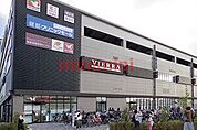 フレンドマート健都店 629m
