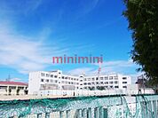 高槻市立五領中学校 938m