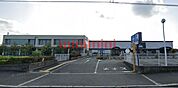 阪急オアシス高槻川西店 1300m