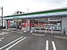 周辺：ファミリーマート茨木蔵垣内店 566m
