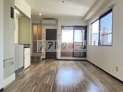 ブランビエント 5階ワンルームのリビング/ダイニング