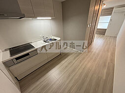 コルヌコピア 1階1LDKのリビング/ダイニング