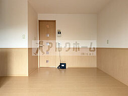 カトルセゾン C 1階1LDKのリビング/ダイニング