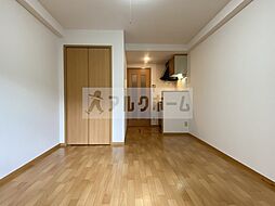 サウス高安 3階ワンルームのリビング/ダイニング