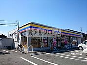 万代南木の本店(スーパー)まで1379m