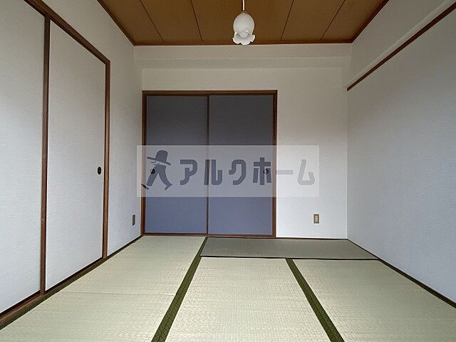 寝室